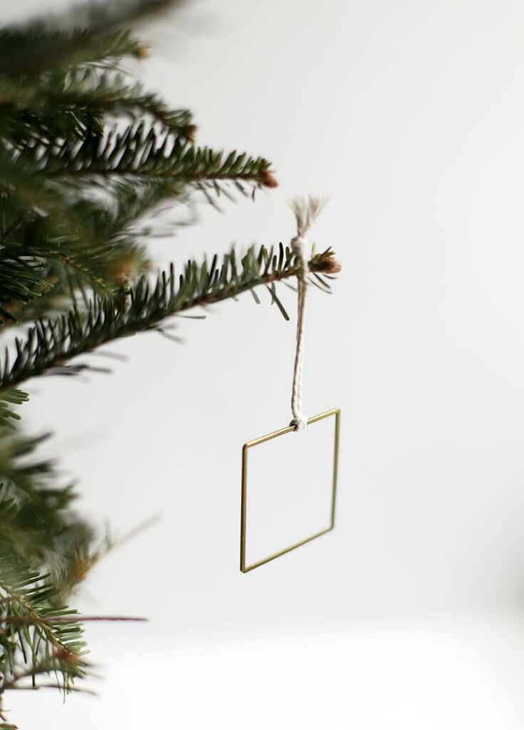 Sleek DIY geometric ornaments, perfect for a minimalist Christmas tree.
