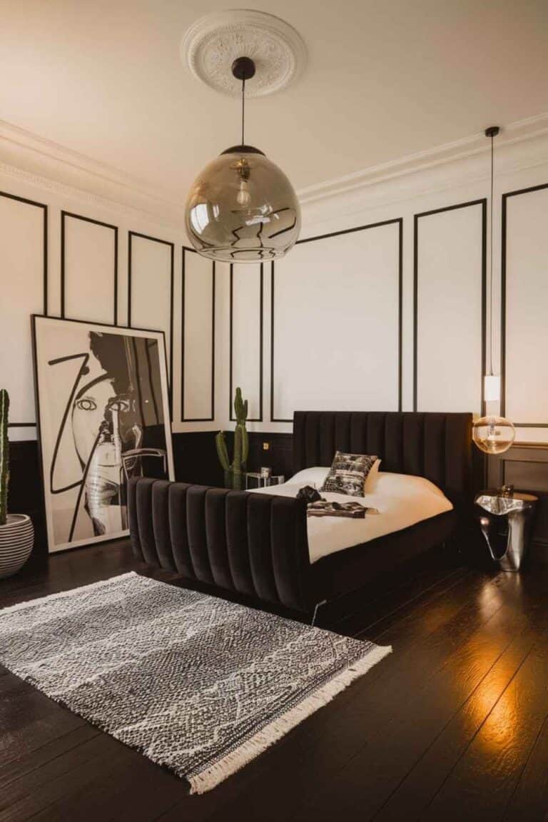 31 Striking Black Bedroom Ideas for a Luxe Look