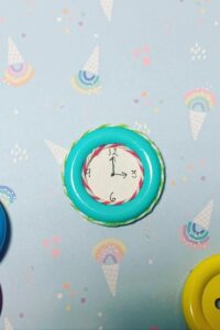 32 Button Crafts You'll Wish You Tried Years Ago
