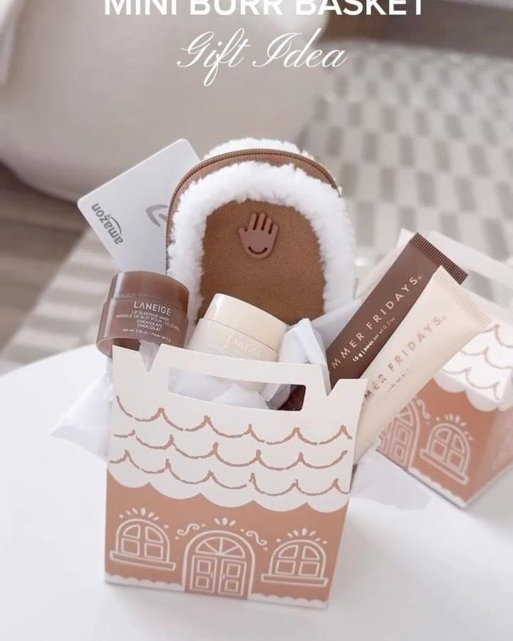 Charming gingerbread basket featuring christmas gift box ideas for women from @inspiredshopperss with skincare and cozy accessories inside