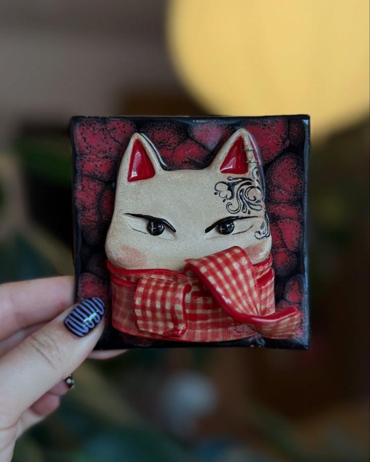 Red and black ceramic cat tile with gingham fabric wrap from @studiomasomaso. Cute mixed-media decorative wall art.